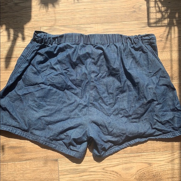 MND baggy mom shorts - Picture 2 of 2